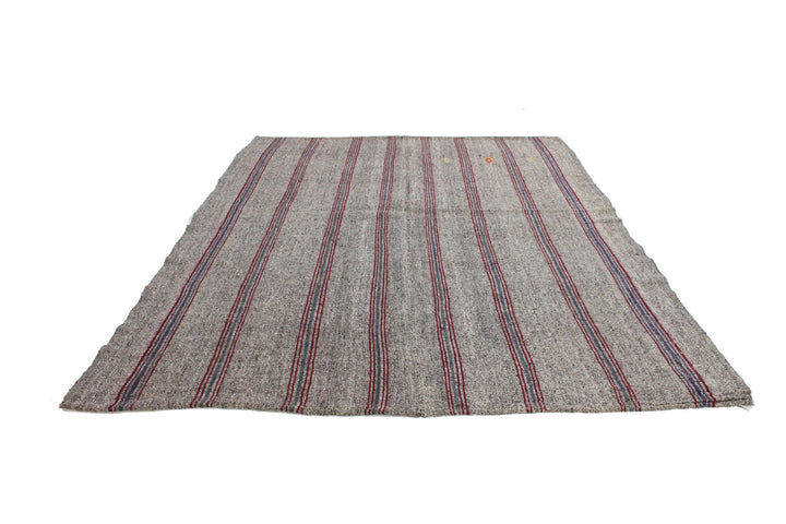 Gray Kilim Rug 6' 1" x 7' 10" | No. VR31422