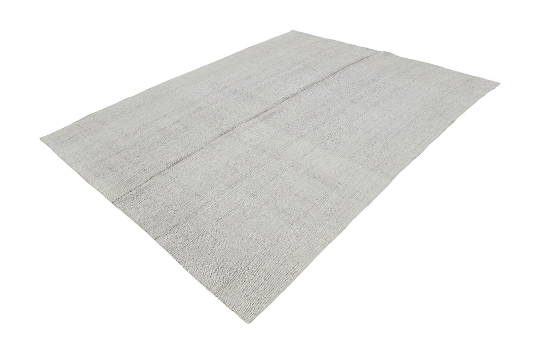 Gray Kilim Rug 7' 1" x 9' 4" | No. VR95767