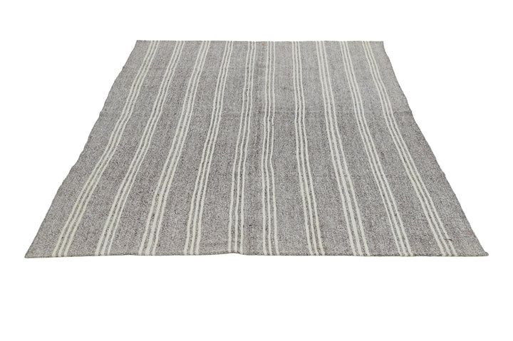Kilim Rug 5' 7" x 8' | No. VR50994
