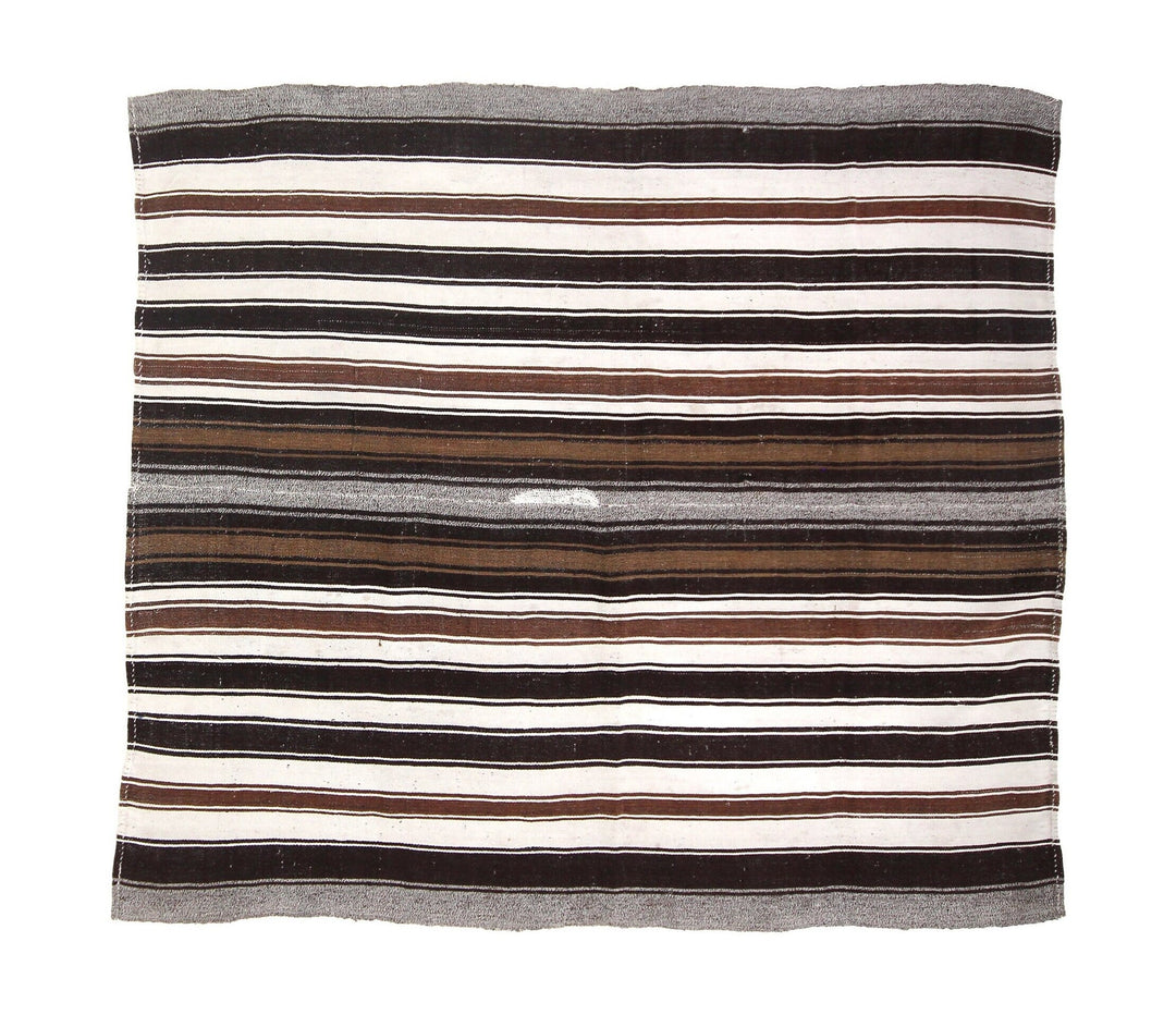 Kilim Rug 6' 7" x 7' 3" | No. VR92948