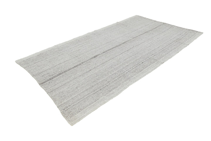 Gray Kilim Rug 5' 5" x 9' 10" | No. VR96823