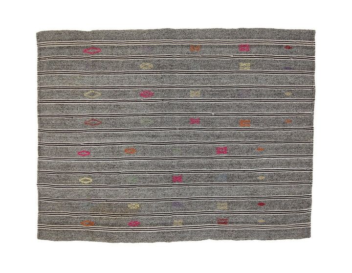 Gray Kilim Rug 5' 7" x 7' 3" | No. VR46147