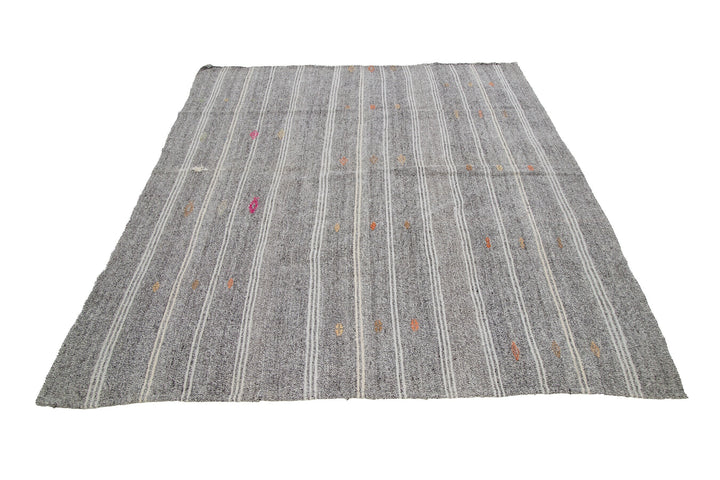 Gray Kilim Rug 7' 1" x 8' 4" | No. VR78175