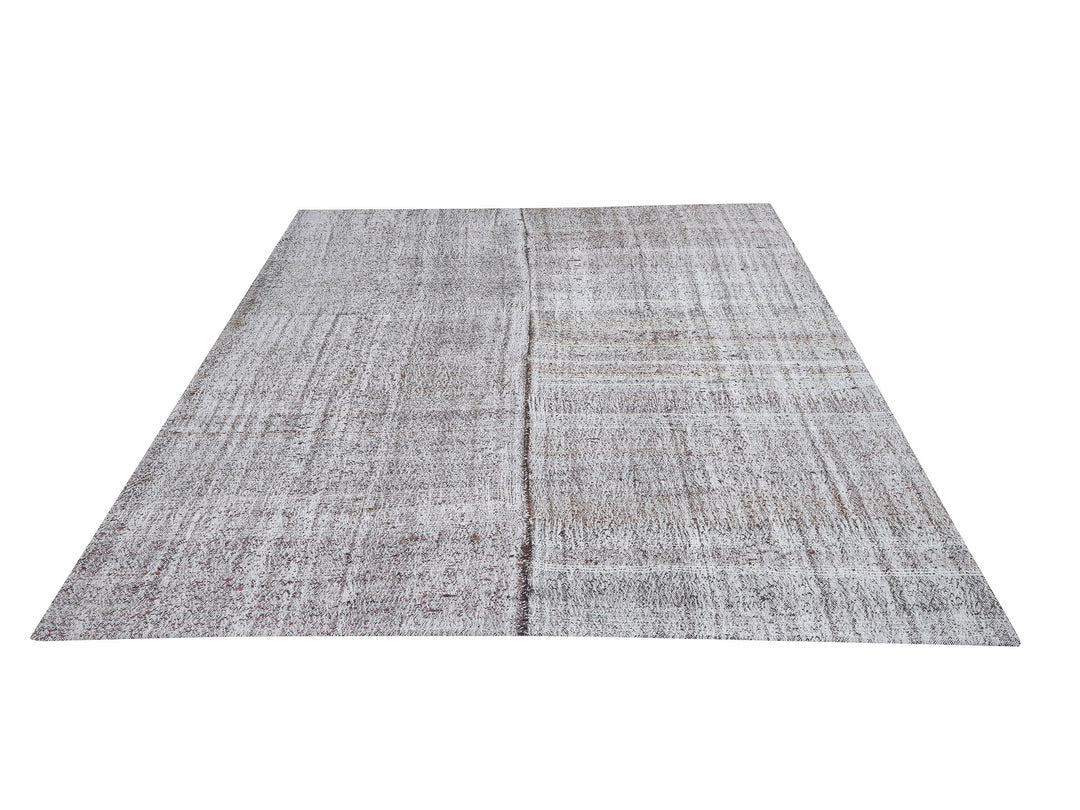 Gray Kilim Rug 7' 1" x 9' 4" | No. VR14312