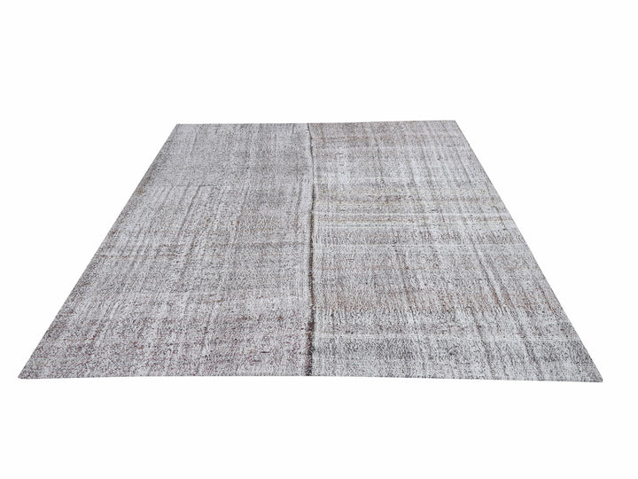 Gray Kilim Rug 7' 1" x 9' 4" | No. VR14312