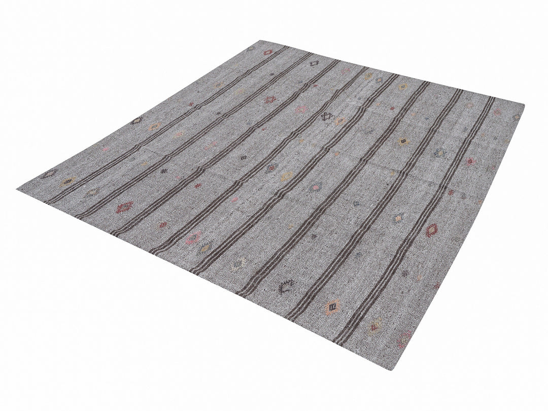 Gray Kilim Rug 6' 4" x 7' 2" | No. VR33773