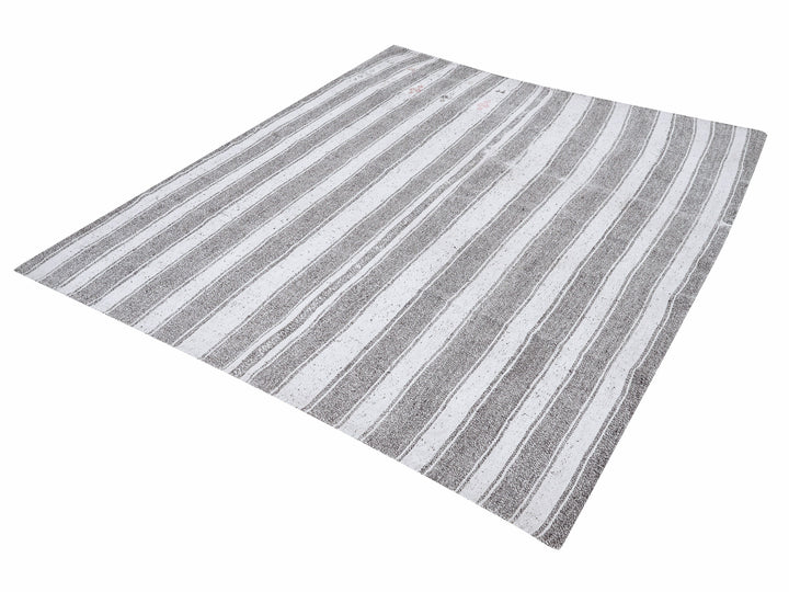 Gray Kilim Rug 6' 8" x 7' 8" | No. VR58928