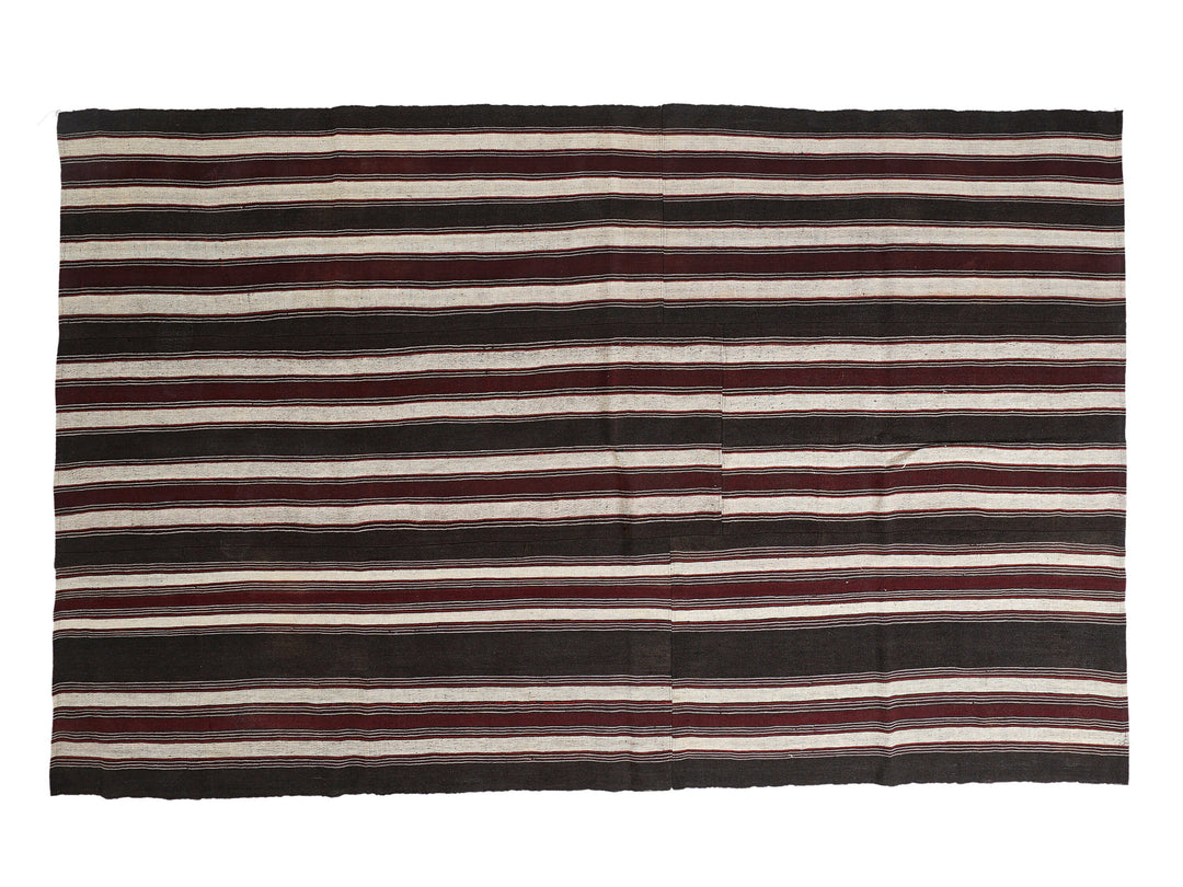 Kilim Rug 6' 11" x 10' 11" | No. VR40465
