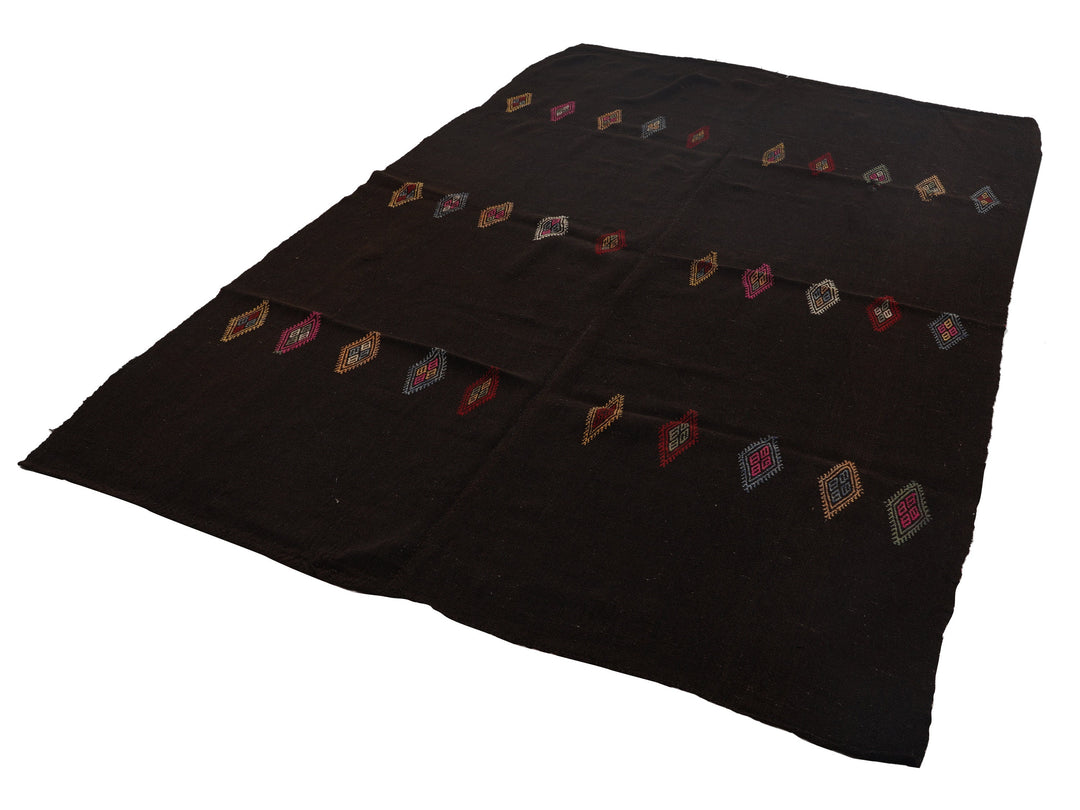 Brown Kilim Rug 7' 5" x 10' 7" | No. VR72532