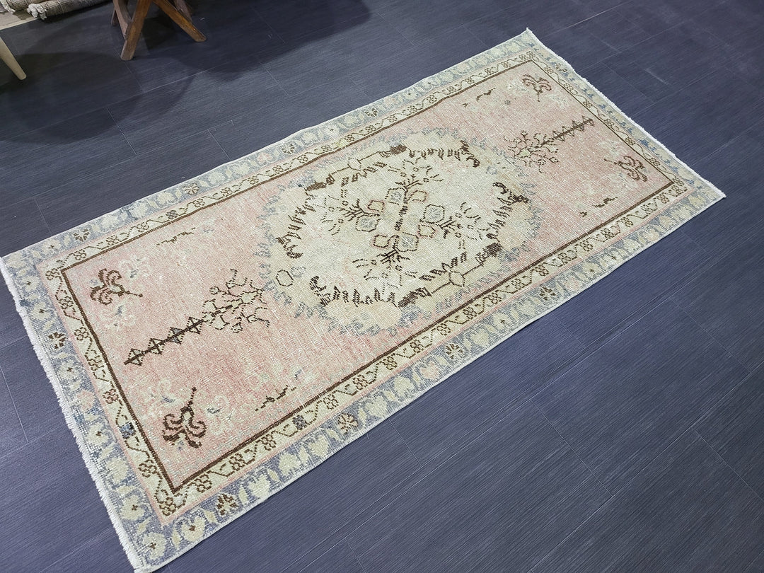 Rust Turkish Oushak Rug 2'11" x 5'10" Hand-Knotted pattern