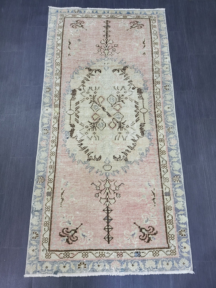 Rust Turkish Oushak Rug 2'11" x 5'10" Hand-Knotted texture