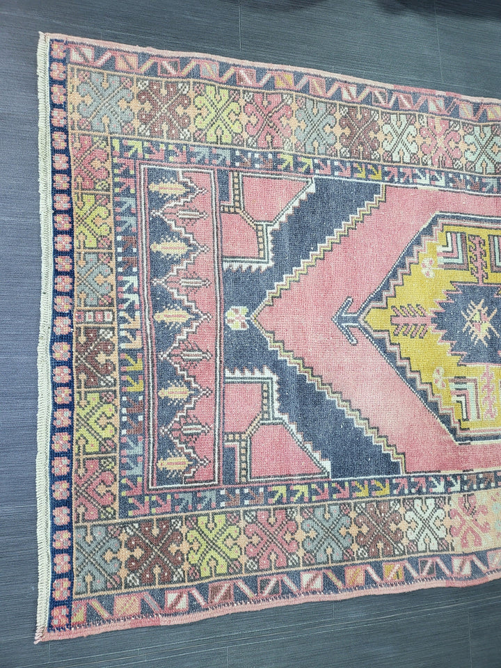 Rust Turkish Oushak Rug 3' 6" x 5' 11" Hand-Knotted texture