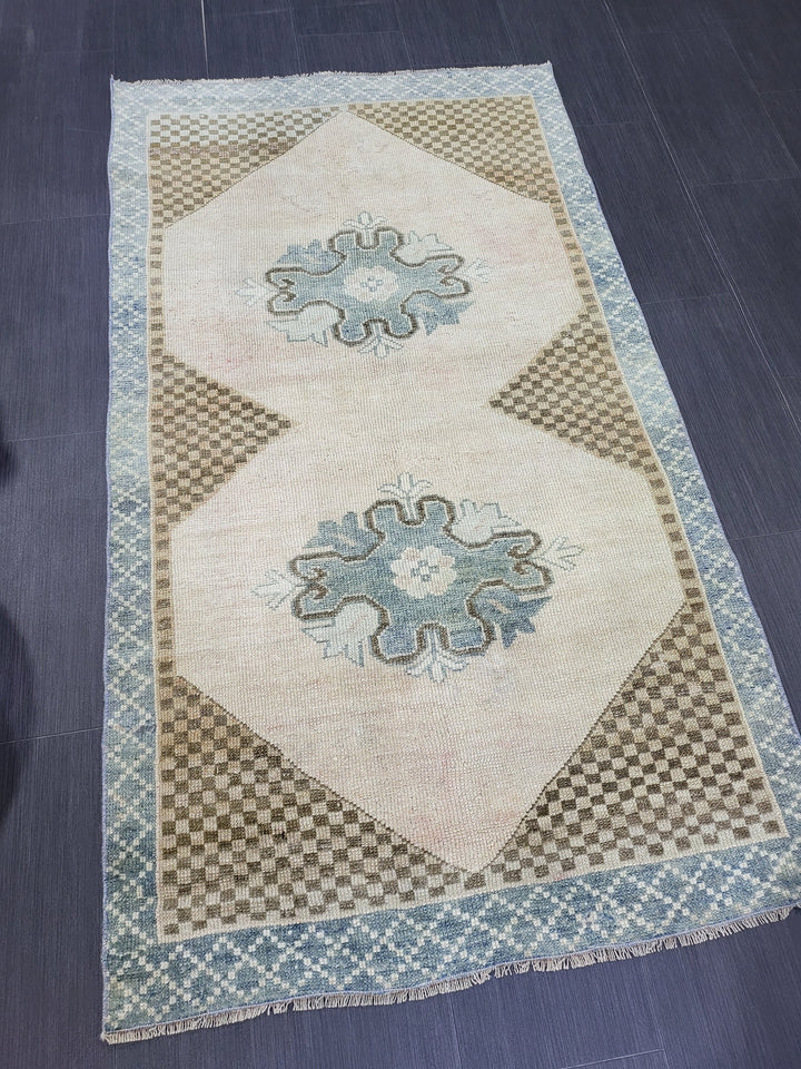 Turkish Oushak Rug 3' 3" x 5' 8" Hand-Knotted reverse