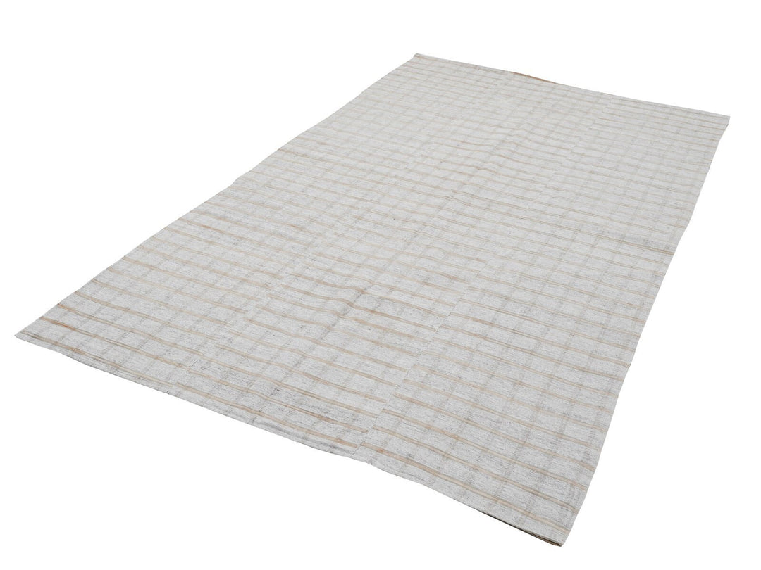 Neutral Kilim Rug 5' 11" x 9' 5" | No. VR20100