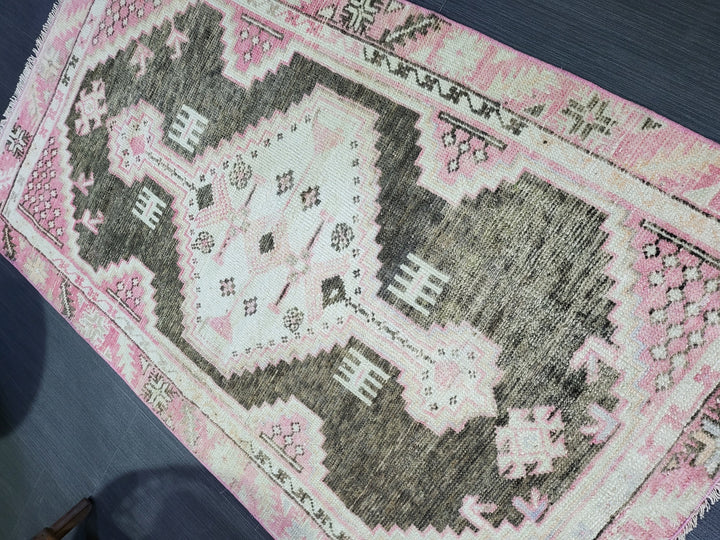Rust Turkish Oushak Rug 2' 5" x 4' 1" Hand-Knotted view 9