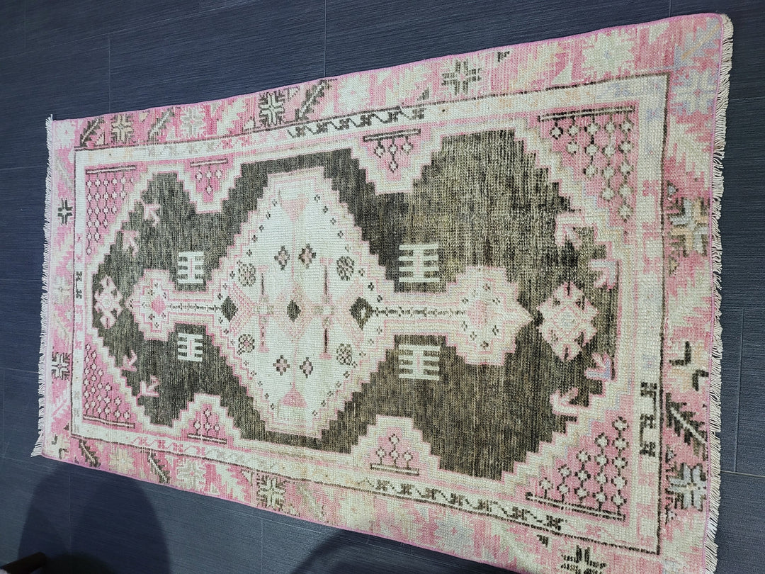 Rust Turkish Oushak Rug 2' 5" x 4' 1" Hand-Knotted reverse