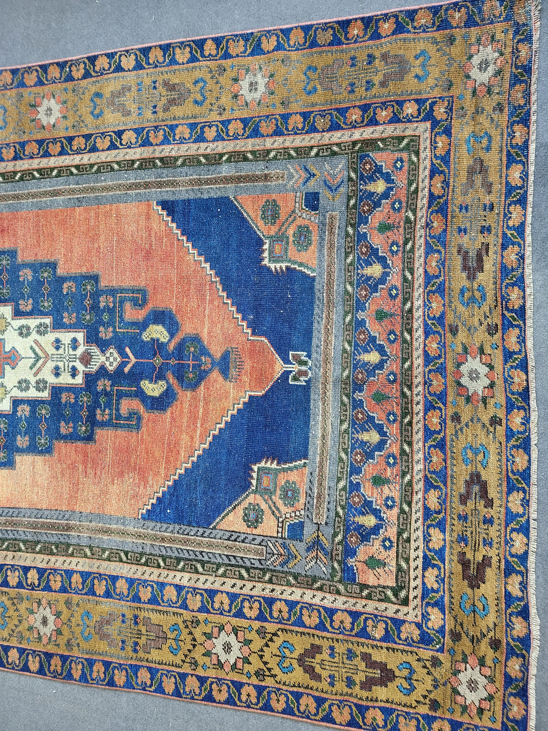 Beige Turkish Runner Rug 5' 7" x 11' Hand-Knotted close-up