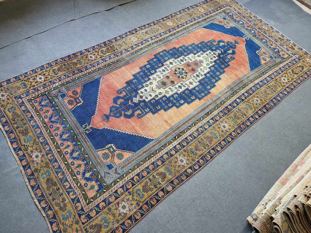 Beige Turkish Runner Rug 5' 7" x 11' Hand-Knotted reverse