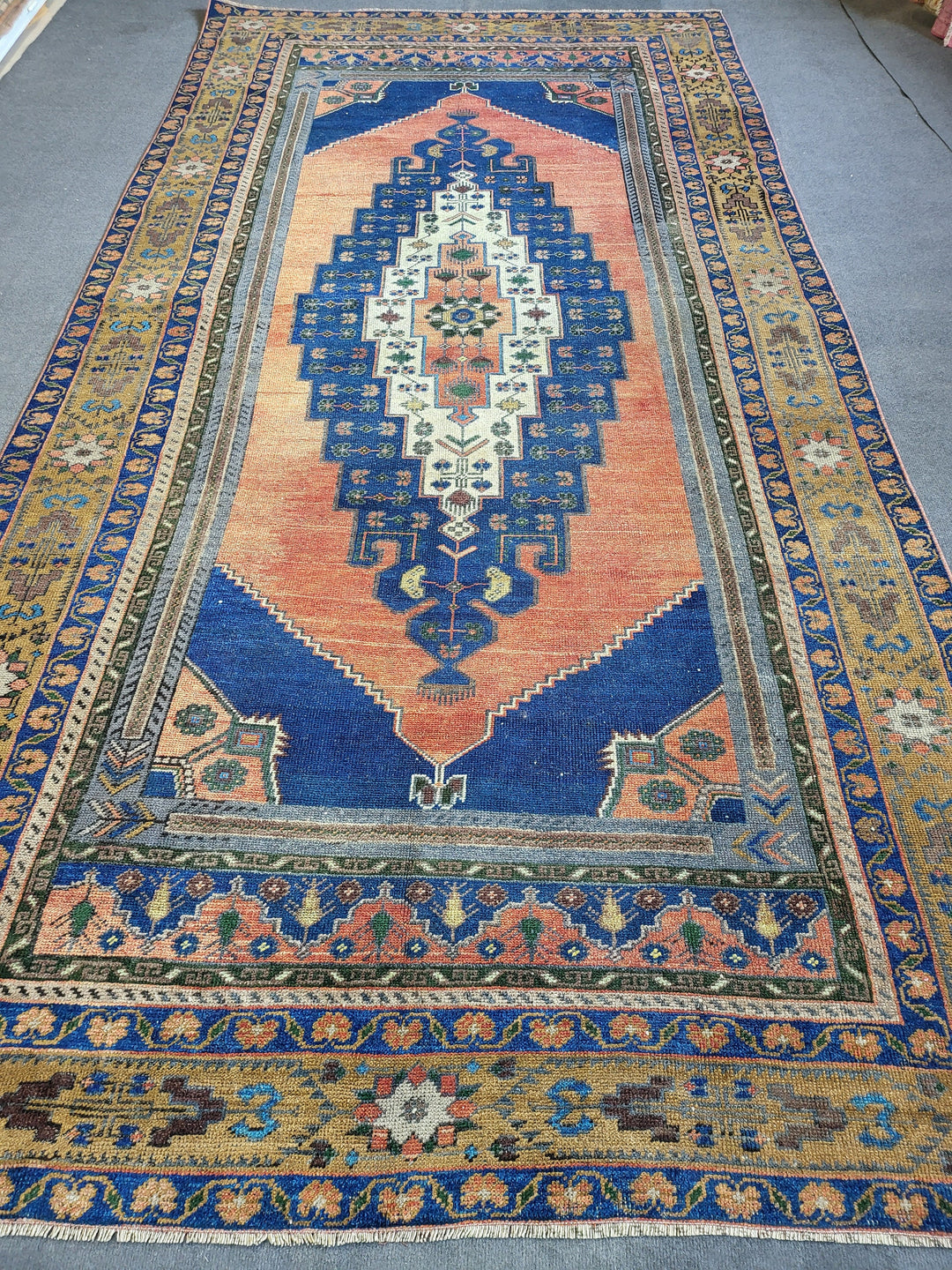 Beige Turkish Runner Rug 5' 7" x 11' Hand-Knotted view
