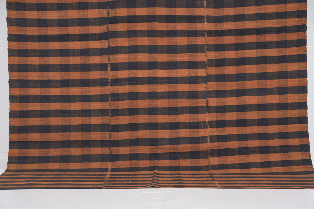 Neutral Kilim Rug 5' 5" x 8' | No. VR29360
