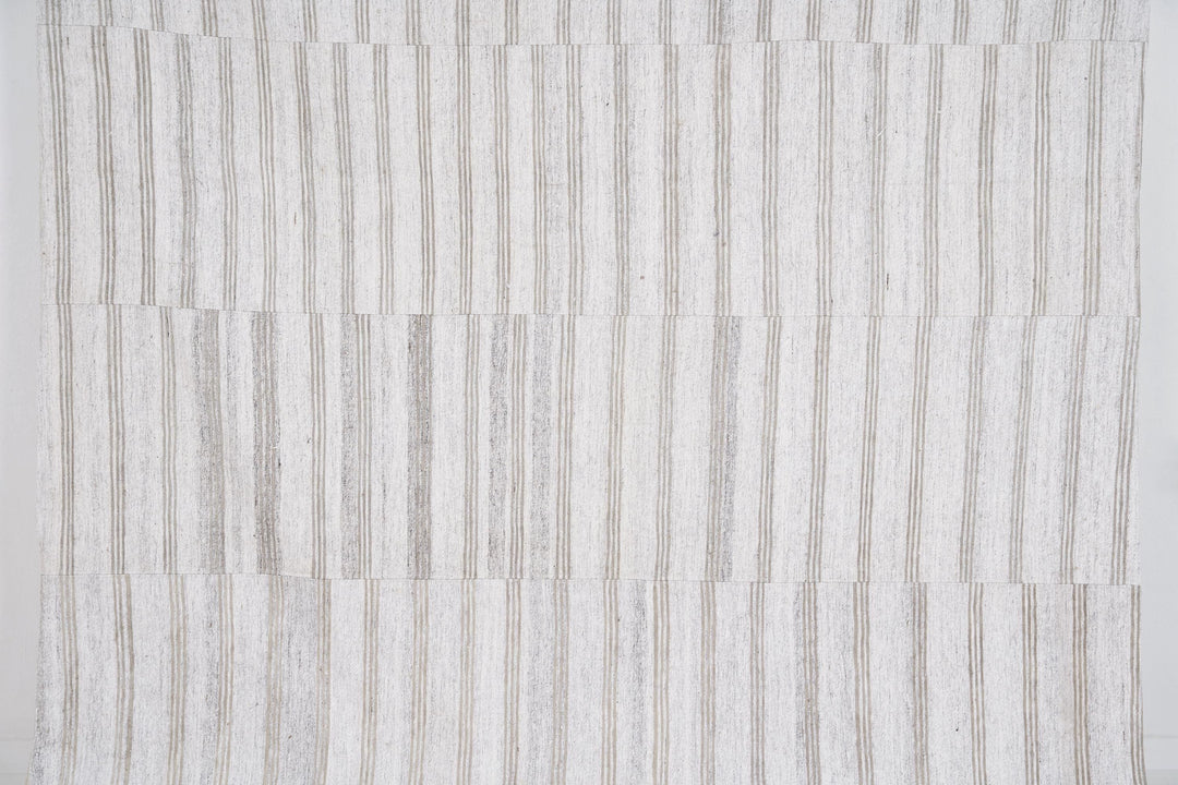 Kilim Rug 10' 2" x 10' | No. VR55535