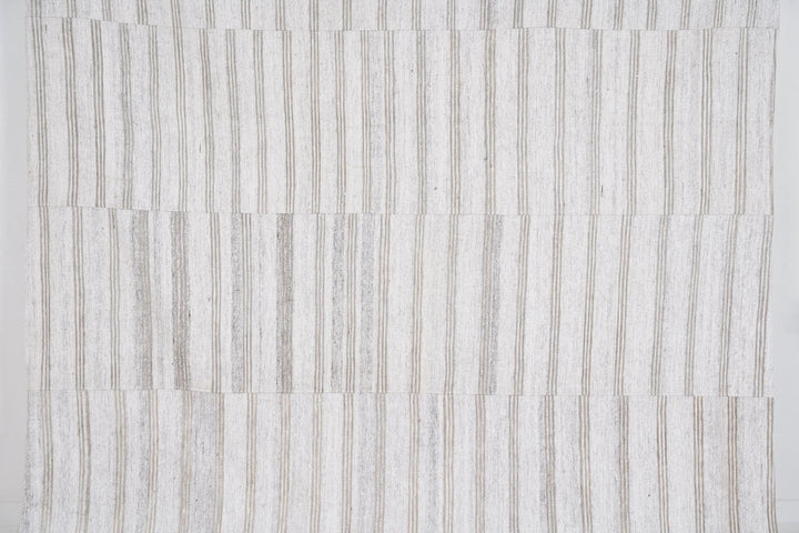 Kilim Rug 10' 2" x 10' | No. VR55535