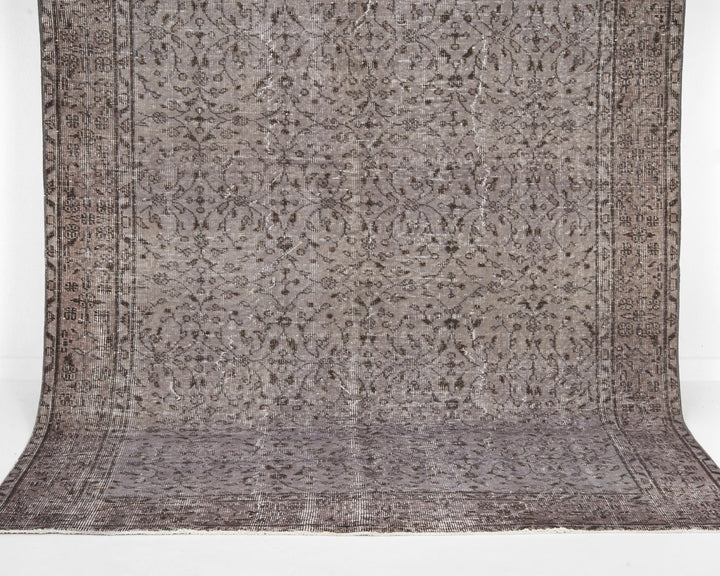 Gray Oushak Rug 8' 10" x 5' 4" | No. VR35693