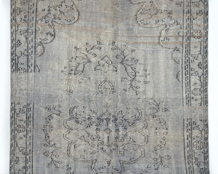 Gray Oushak Rug 8' 11" x 5' 2" | No. VR81347