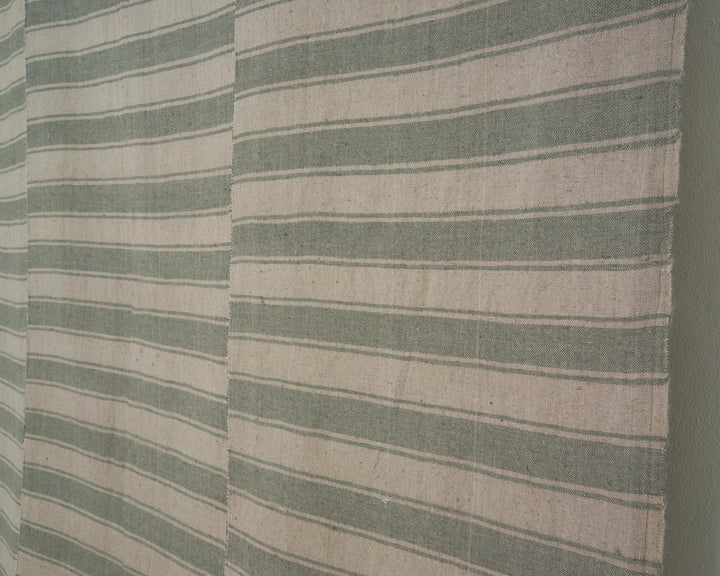 Kilim Rug 6' 4" x 10' 4" | No. VR44809
