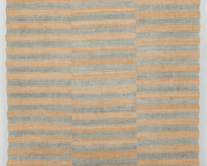 Kilim Rug 5' 11" x 9' 2" | No. VR72185