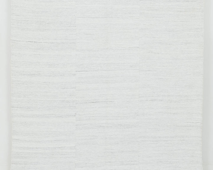 White Kilim Rug 5' 11" x 10' 2" | No. VR88952