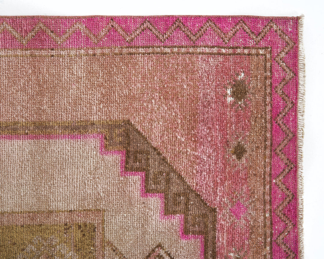 Runner Rug 3' 5" x 12' 1" | No. VR55207