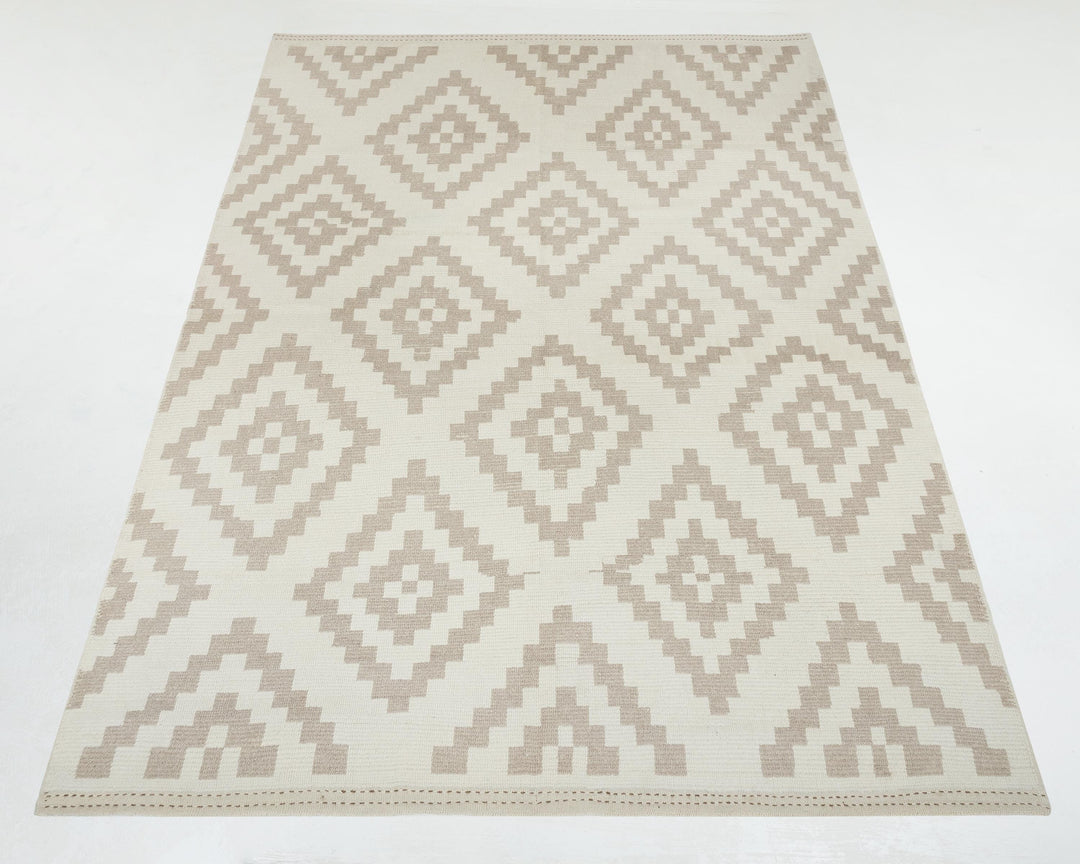 Beige Oushak Rug 8' 4" x 11' 10" | No. VR49762