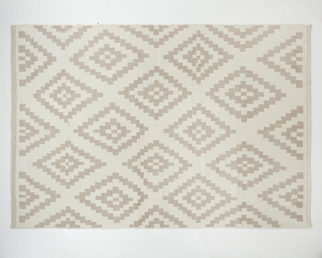 Beige Oushak Rug 8' 4" x 11' 10" | No. VR49762