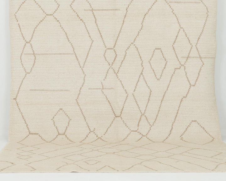 Beige Oushak Rug 6' 9" x 10' | No. VR85509
