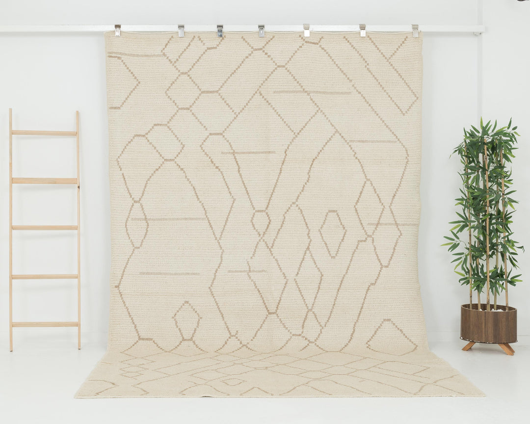 Beige Oushak Rug 6' 9" x 10' | No. VR85509