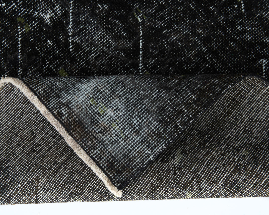 Black Oushak Rug 9' 3" x 5' 5" | No. VR16419