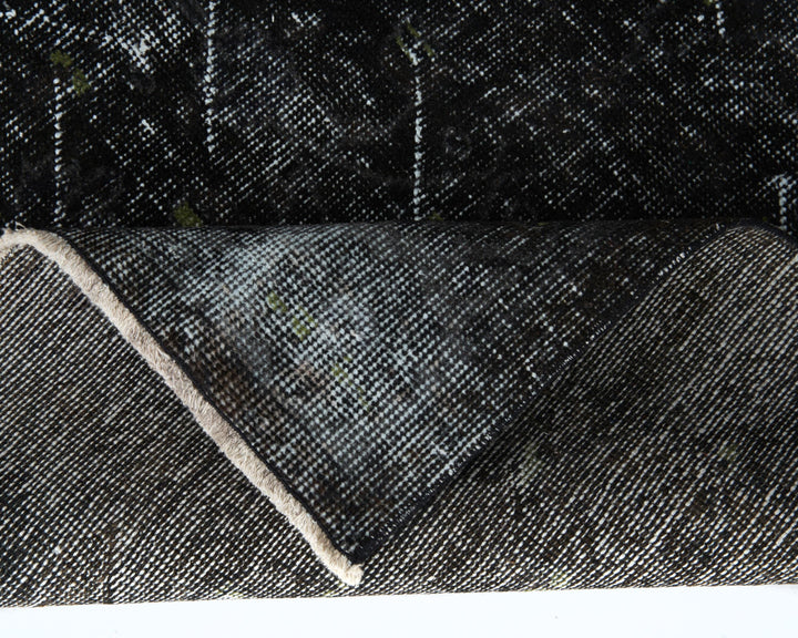 Black Oushak Rug 9' 3" x 5' 5" | No. VR16419