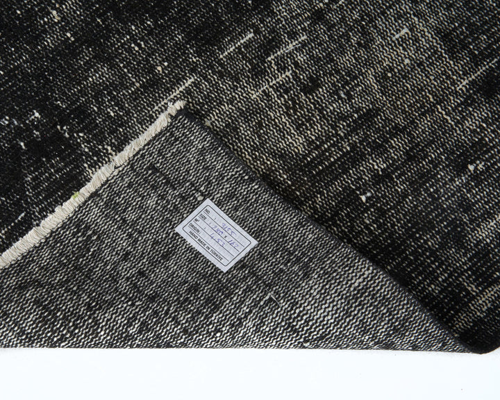 Black Vintage Turkish Rug 9' 2" x 5' 4" | No. VR47166