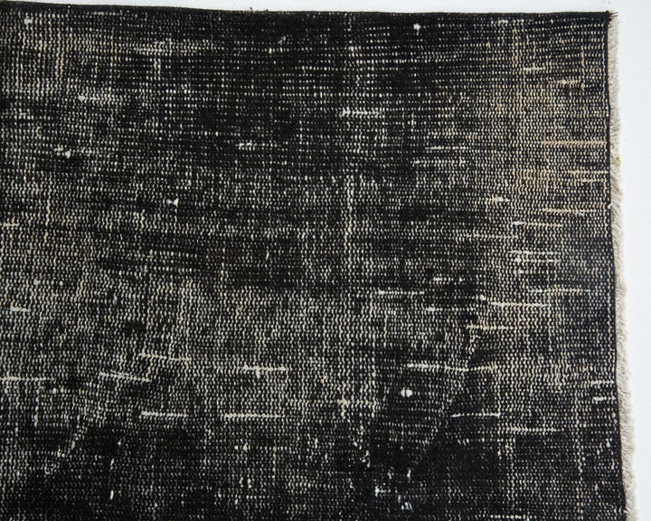 Black Vintage Turkish Rug 9' 2" x 5' 4" | No. VR47166