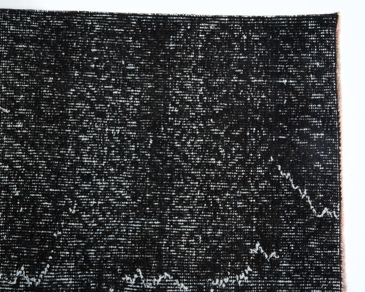 Black Oushak Rug 9' 4" x 5' 7" | No. VR62908
