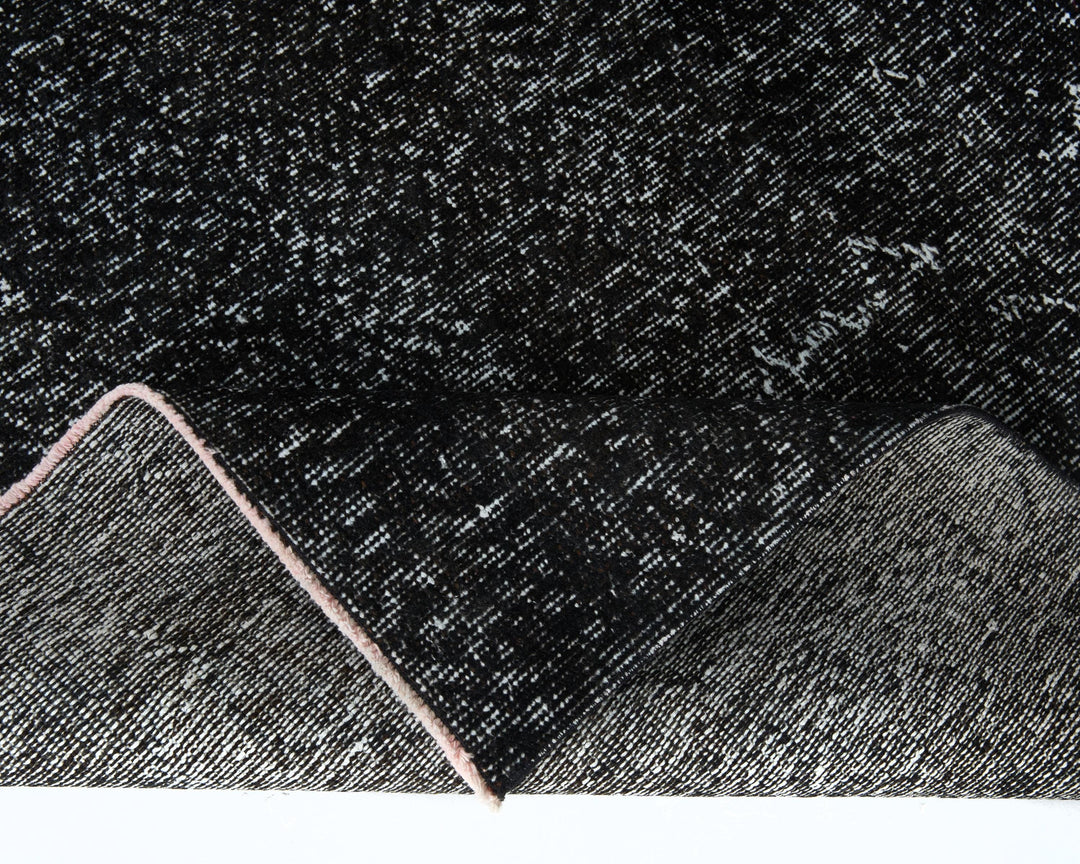 Black Oushak Rug 9' 4" x 5' 7" | No. VR62908