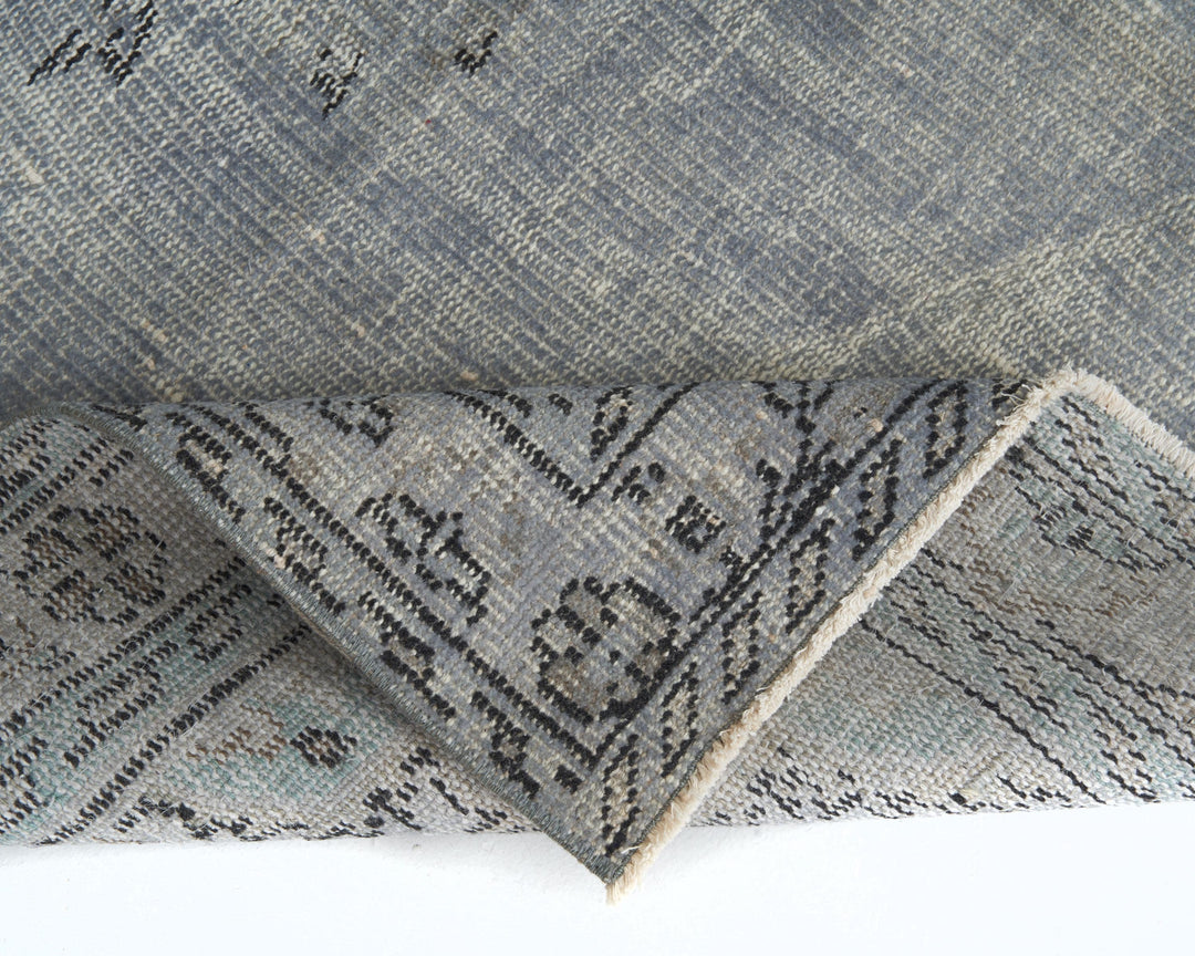 Gray Oushak Rug 8' 11" x 5' 2" | No. VR81347
