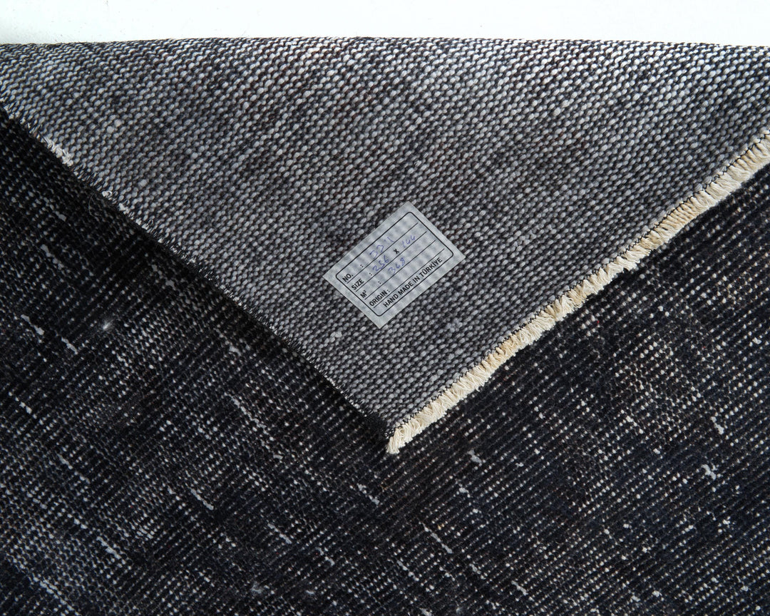 Black Oushak Rug 4' 8" x 8' 5" | No. VR45808