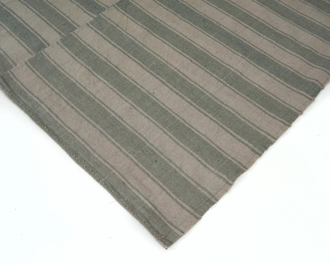 Kilim Rug 6' 4" x 10' 4" | No. VR44809