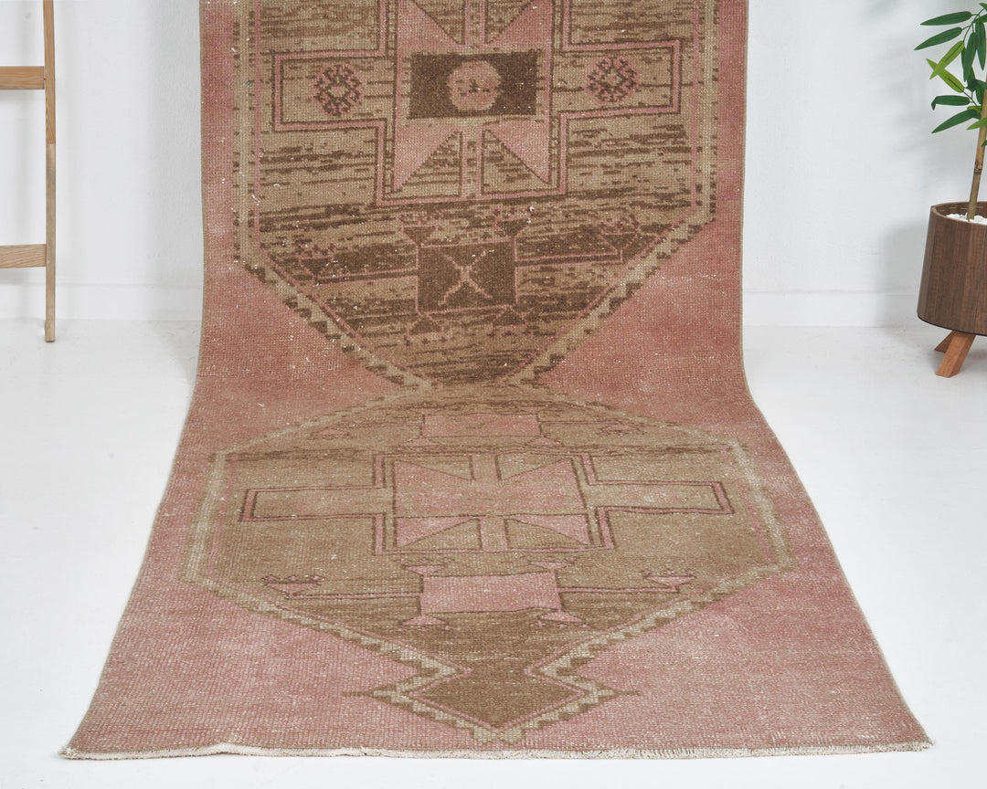 Runner Rug 3' x 10' 11" | No. VR39626