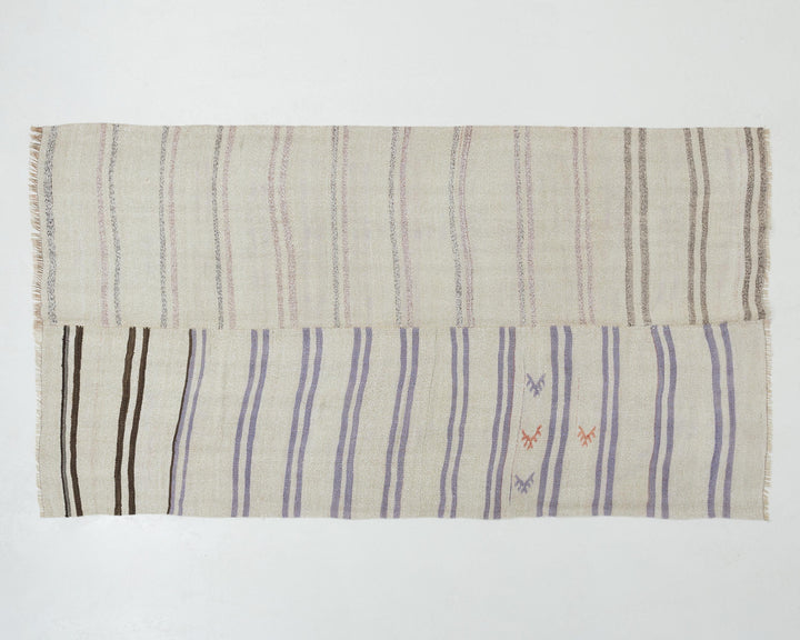 Kilim Rug 4' 9" x 8' 5" | No. VR82452