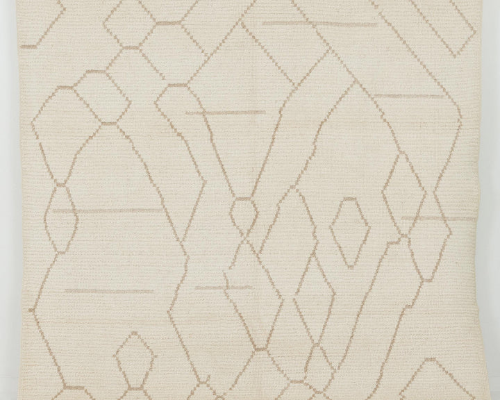 Beige Oushak Rug 6' 9" x 10' | No. VR85509