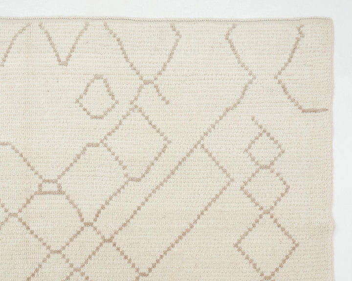 Beige Oushak Rug 6' 9" x 10' | No. VR85509