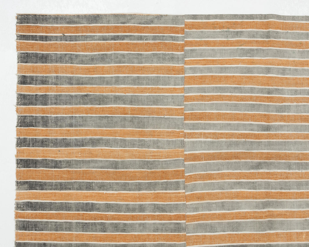 Faded Kilim Rug 7' 10" x 5' 4" | No. VR55228